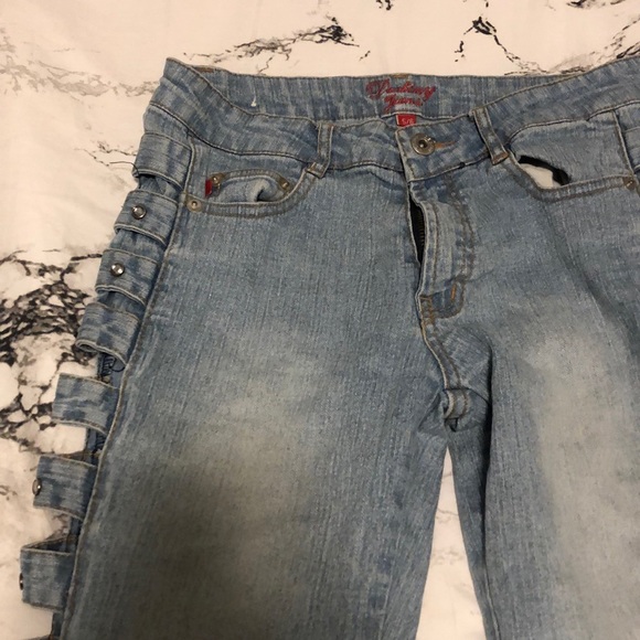 jeans with cuts down the side - Picture 6 of 9